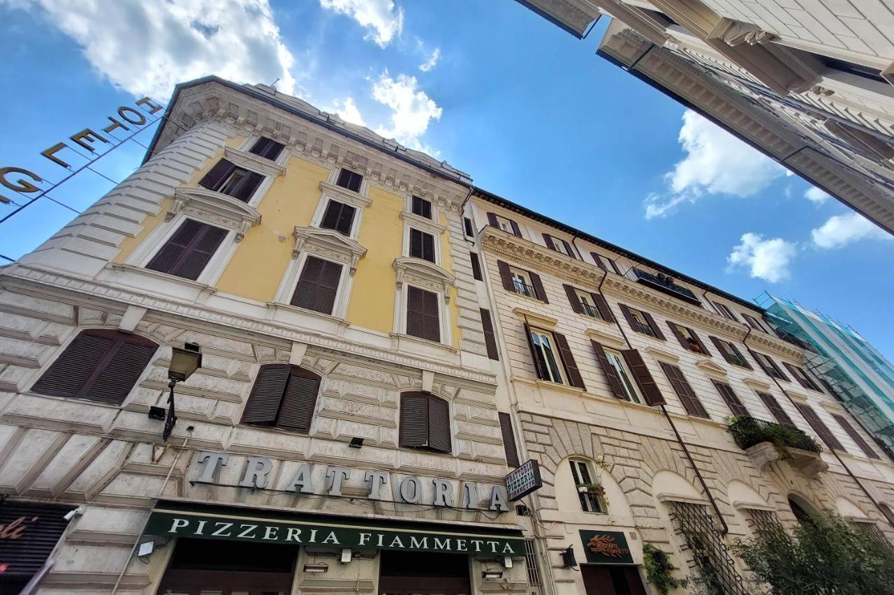 Ferienwohnung Ych-Penthouse Fiammetta A Piazza Navona Rom Exterior foto
